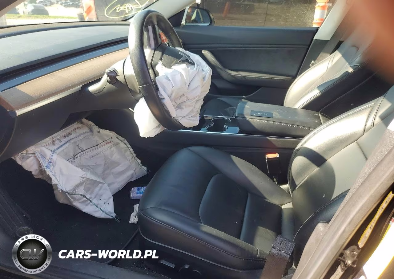 2018 Tesla 3 VIN:5YJ3E1EA4JF053597 - 7