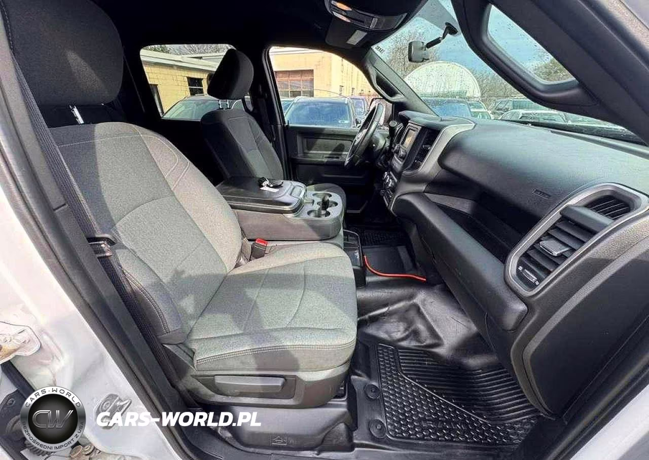 2022 Ram 3500 VIN:3C7WRTCL6NG246032 - 5