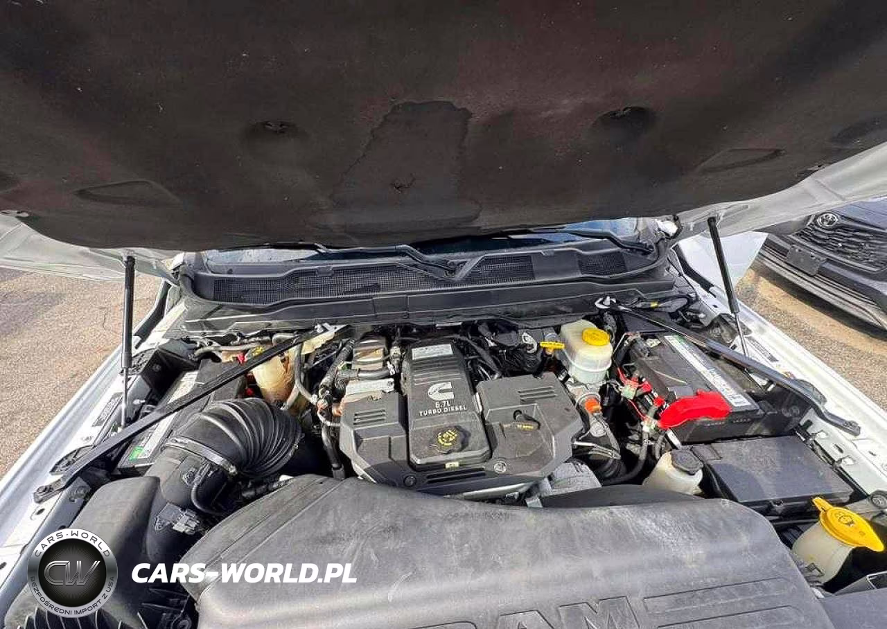 2022 Ram 3500 VIN:3C7WRTCL6NG246032 - 7
