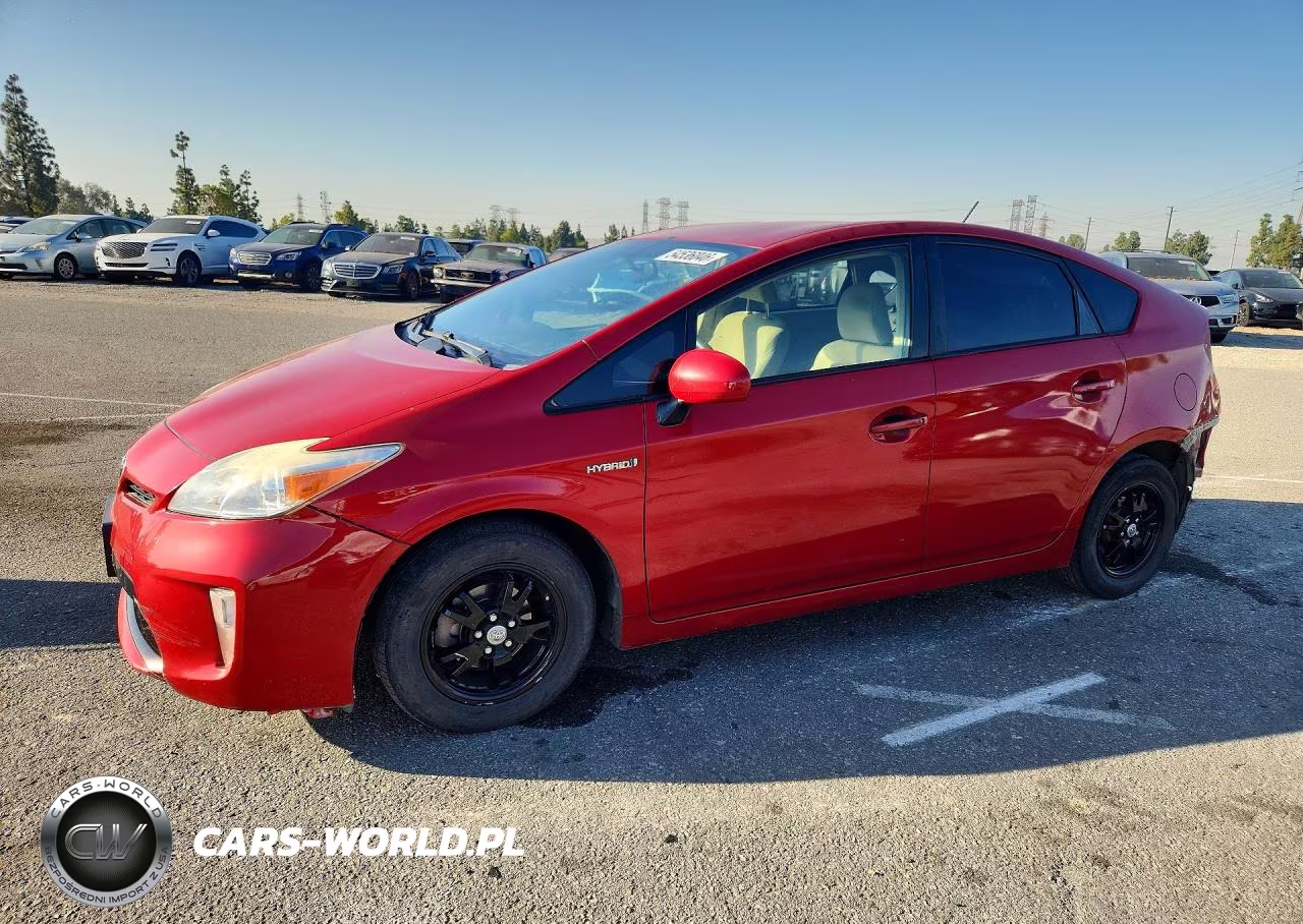 2015 Toyota Prius Two – zdjęcie 1 z 13