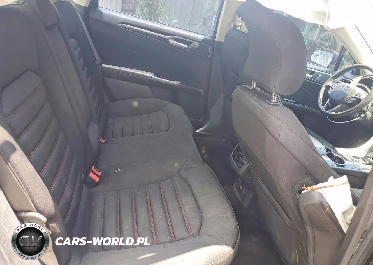 2016 Ford Fusion Se VIN:3FA6P0H73GR301031 - 10
