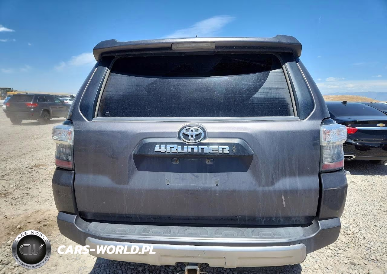 2021 Toyota 4Runner Trd Off-Road Premium VIN:JTERU5JRXM5870686 - 6