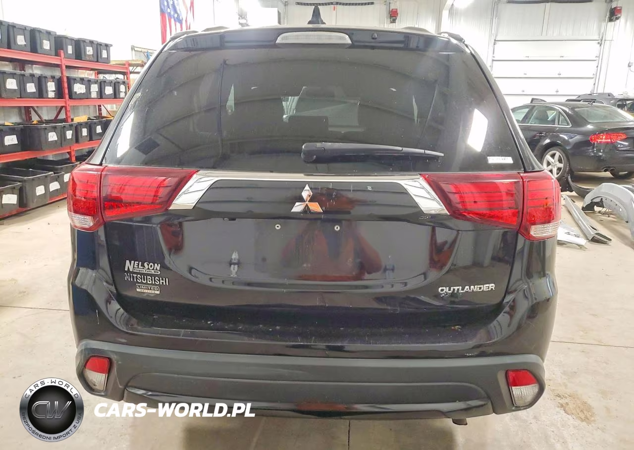 2018 Mitsubishi Outlander Se VIN:JA4AZ3A32JZ031844 - 6