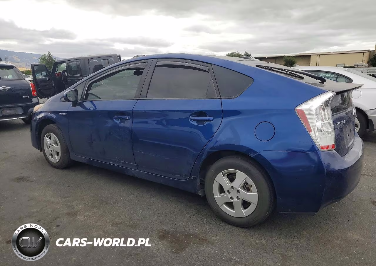 2011 Toyota Prius Three VIN:JTDKN3DU5B0267243 - 2