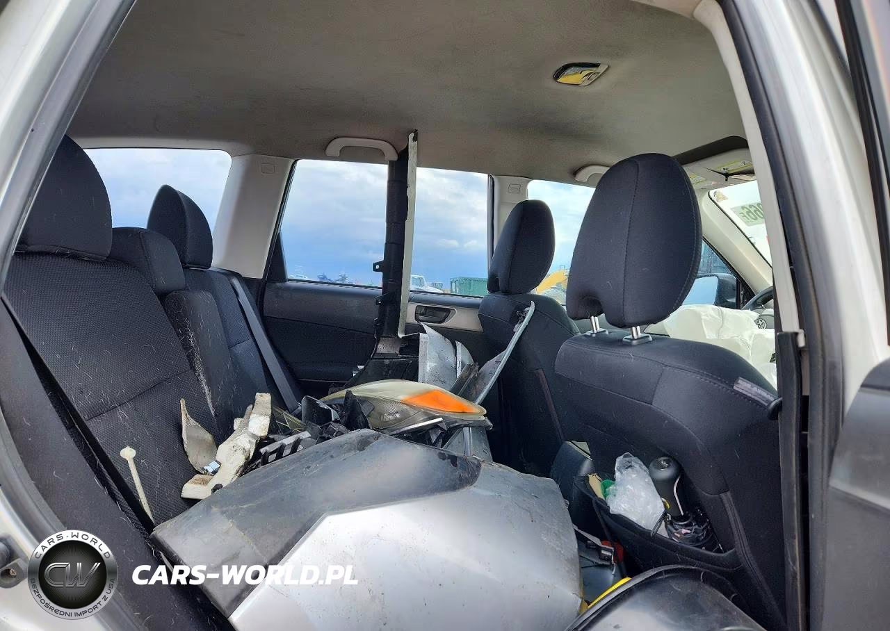 2011 Subaru Forester 2.5X VIN:JF2SHABC3BH721336 - 11