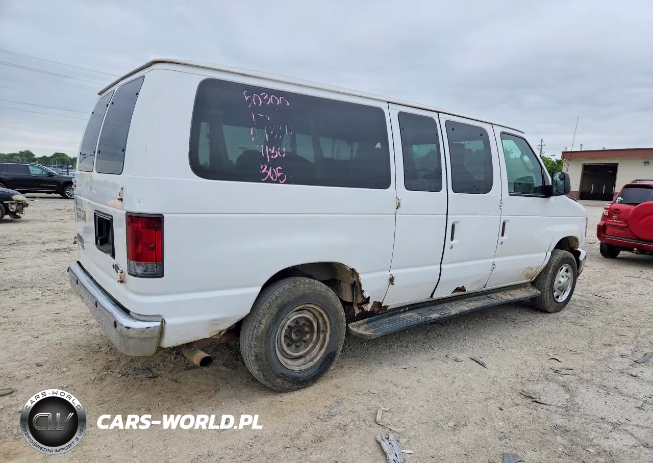 2013 Ford Econoline E350 Super Duty Wagon VIN:1FBNE3BL2DDA73311 - 3