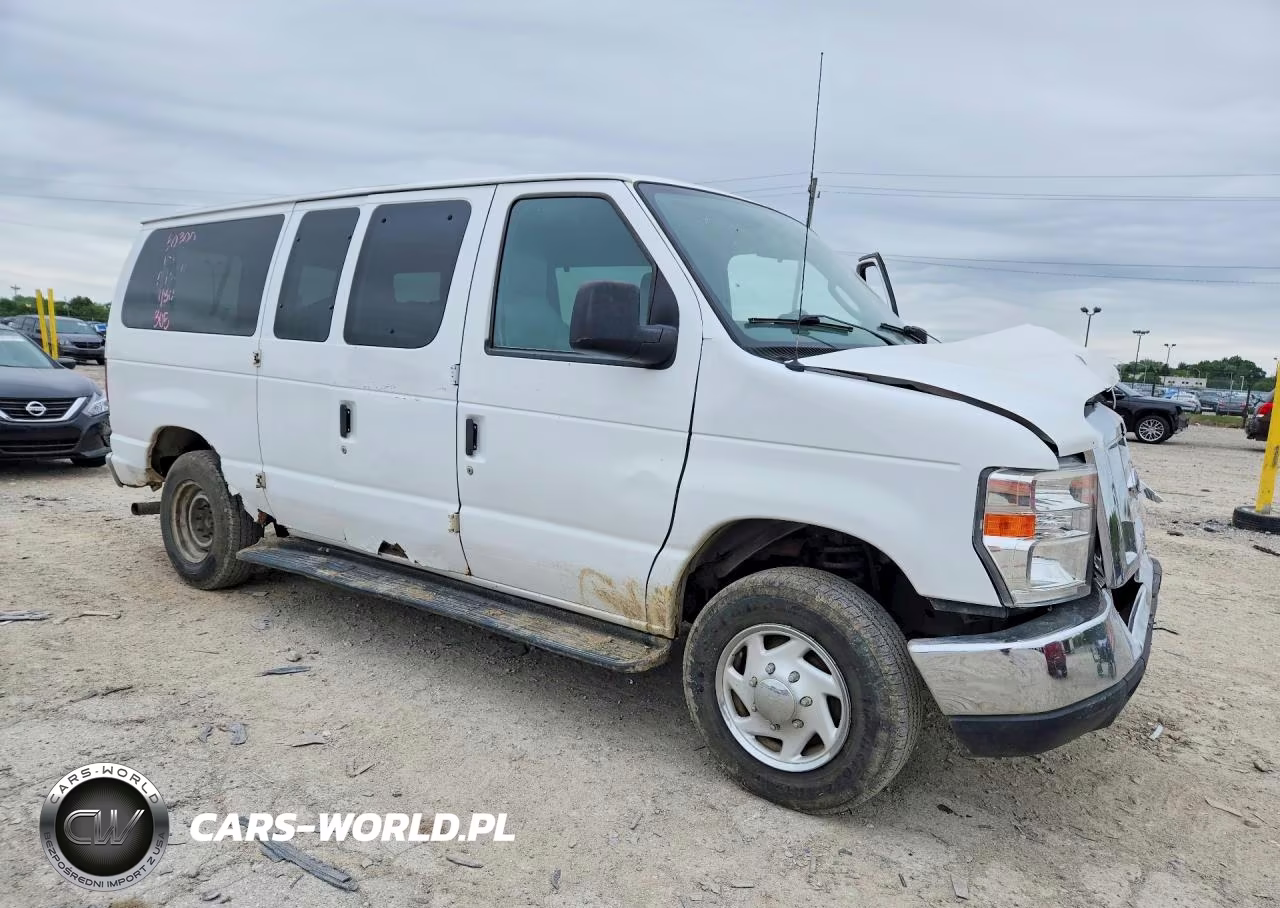 2013 Ford Econoline E350 Super Duty Wagon VIN:1FBNE3BL2DDA73311 - 4