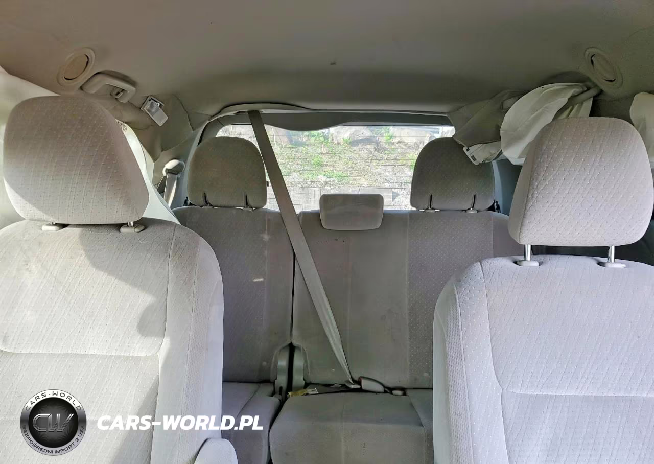 2015 Toyota Sienna Le VIN:5TDJK3DCXFS114811 - 10