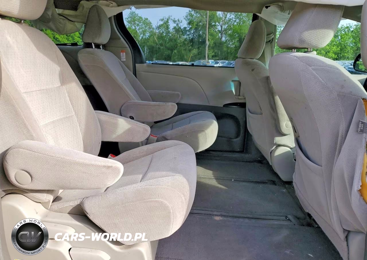 2015 Toyota Sienna Le VIN:5TDJK3DCXFS114811 - 11