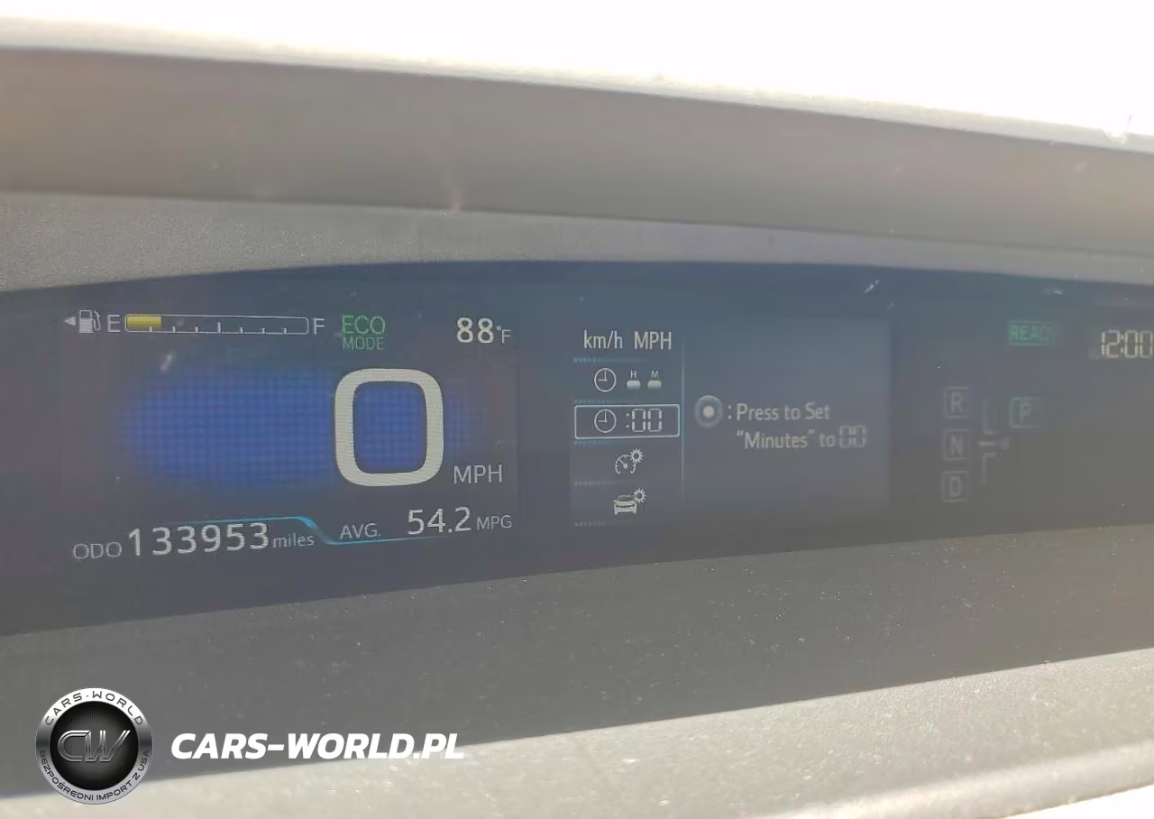 2016 Toyota Prius Two Eco VIN:JTDKARFUXG3519070 - 9