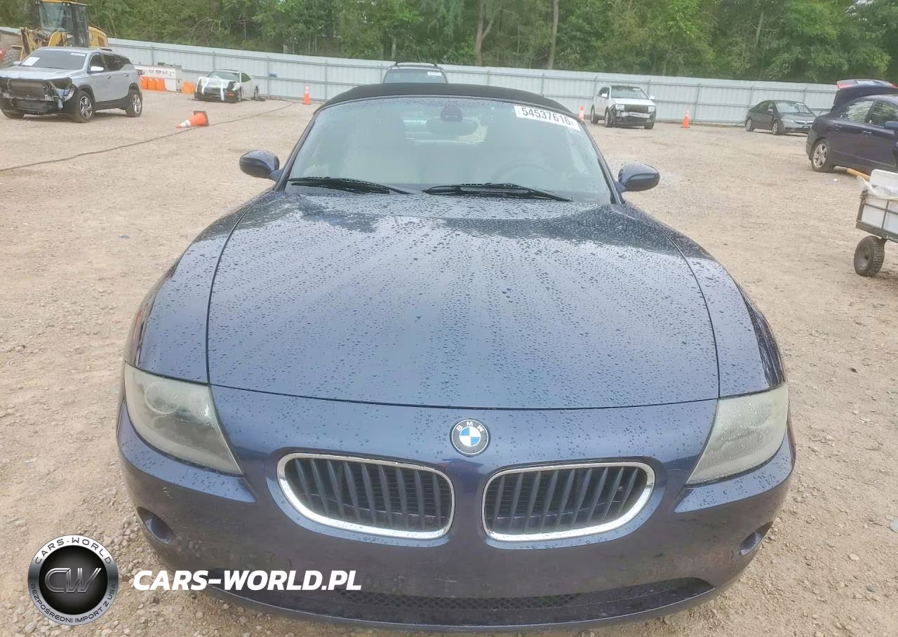 2005 BMW Z4 VIN:4USBT33565LS56779 - 5
