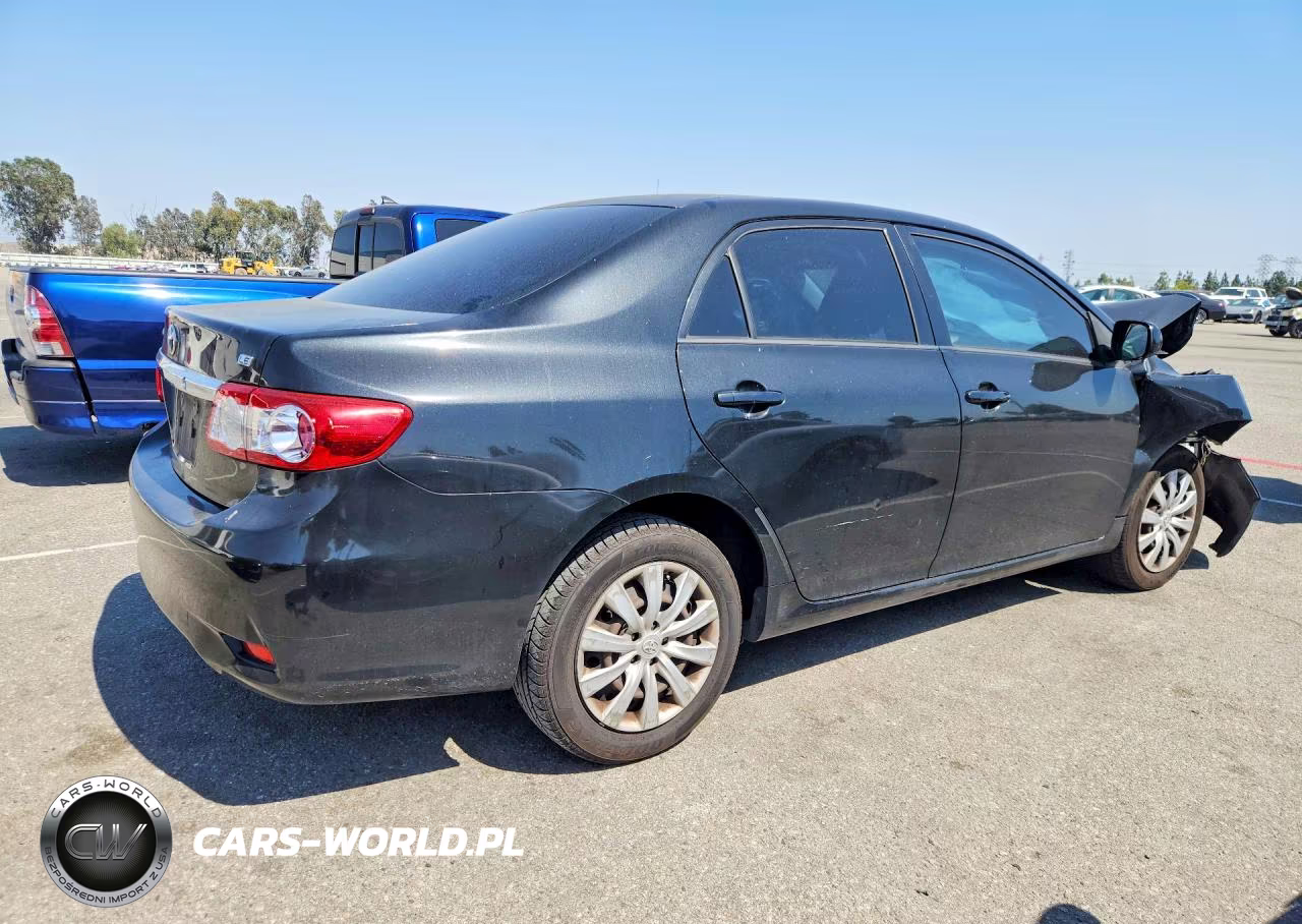 2012 Toyota Corolla Le VIN:JTDBU4EE9C9176957 - 3