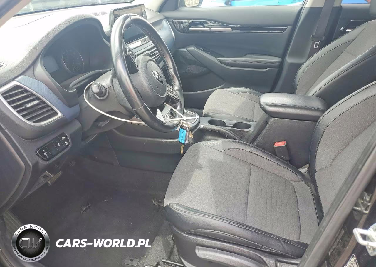 2021 Kia Seltos S VIN:KNDEU2AA4M7060146 - 7
