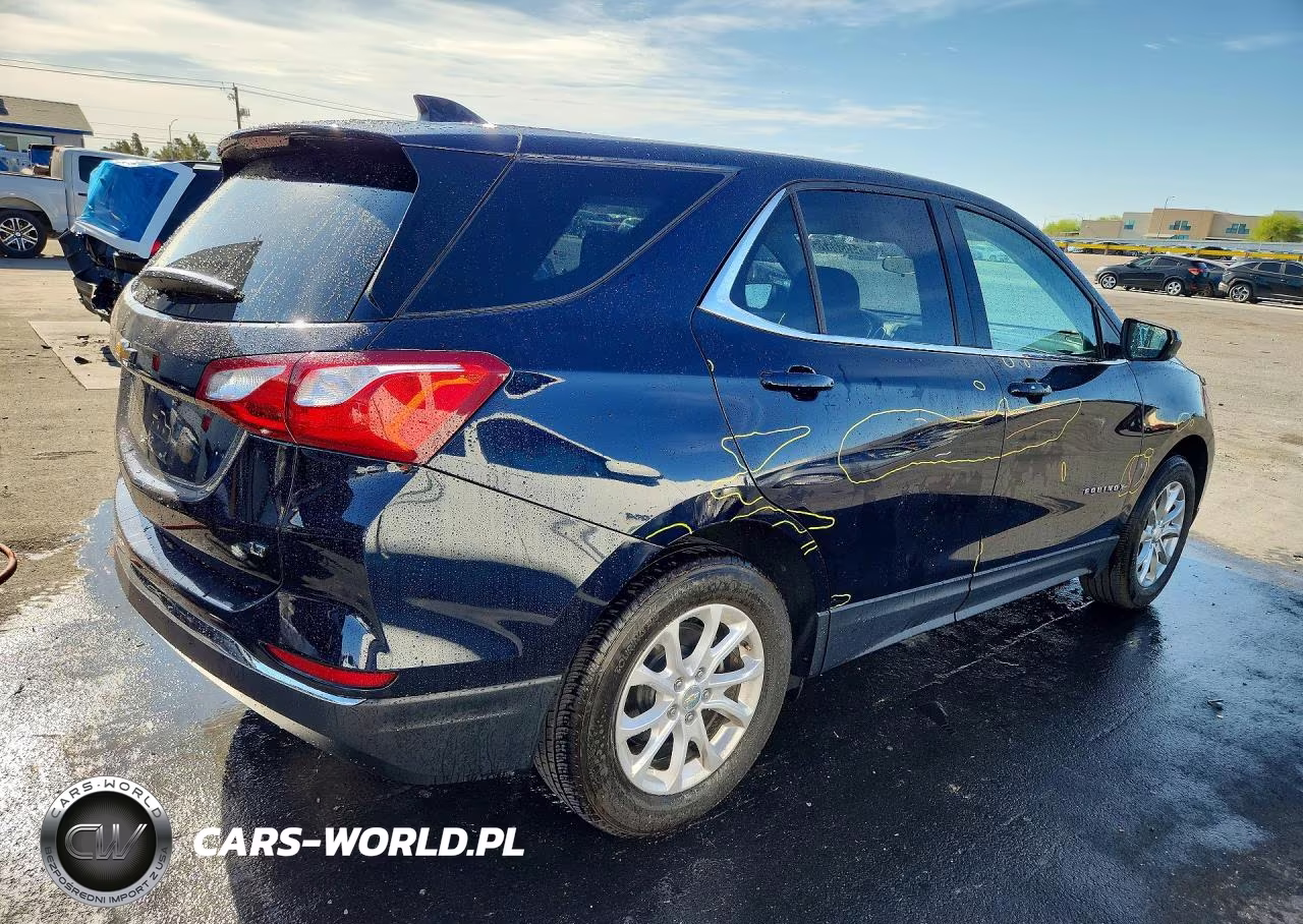 2020 Chevrolet Equinox VIN:3GNAXKEVXLS678422 - 3