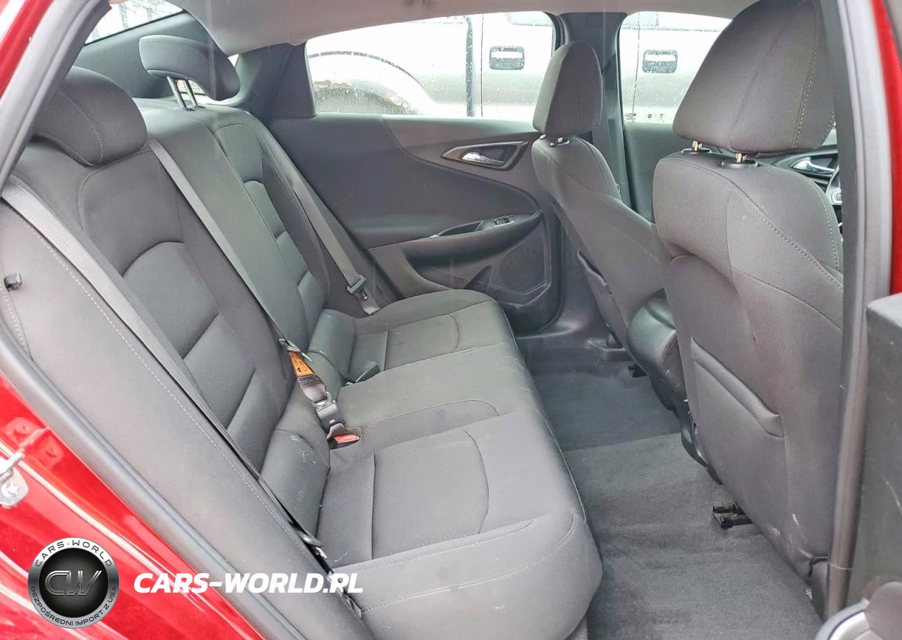 2021 Chevrolet Malibu Rs VIN:1G1ZG5ST4MF055912 - 10