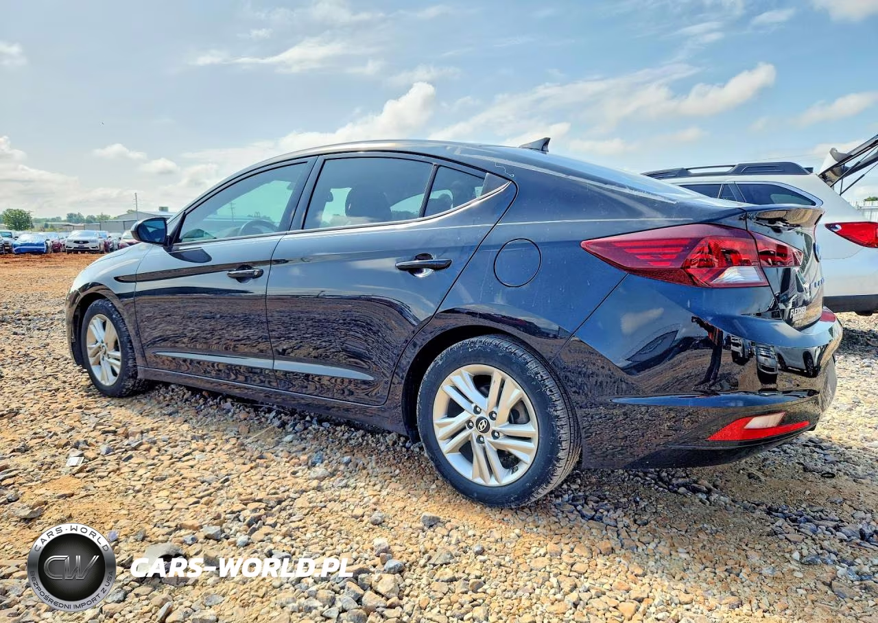 2019 Hyundai Elantra Value Edition VIN:5NPD84LF4KH414101 - 2