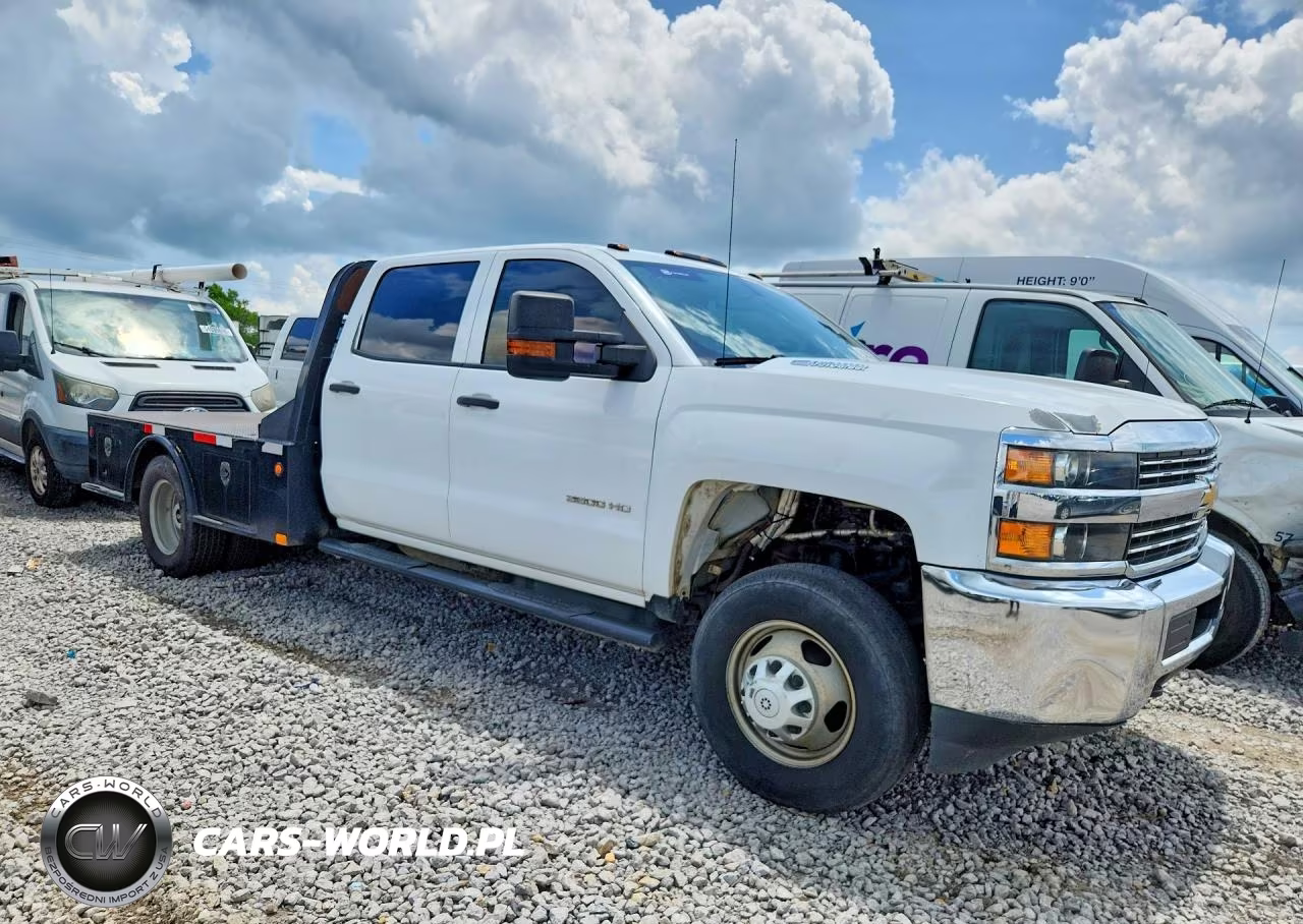 2016 Chevrolet Silverado K3500 VIN:1GB4KYC83GF266426 - 4