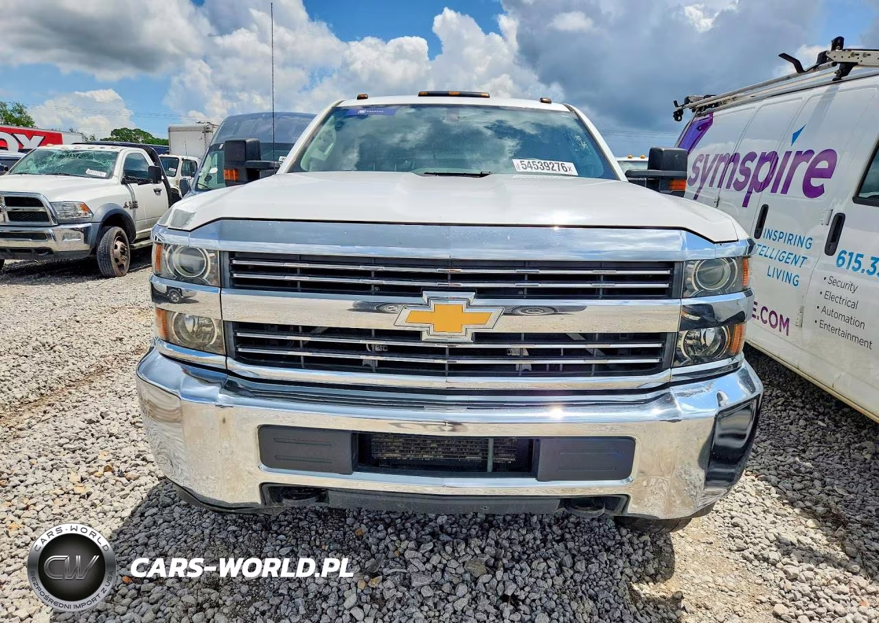 2016 Chevrolet Silverado K3500 VIN:1GB4KYC83GF266426 - 5