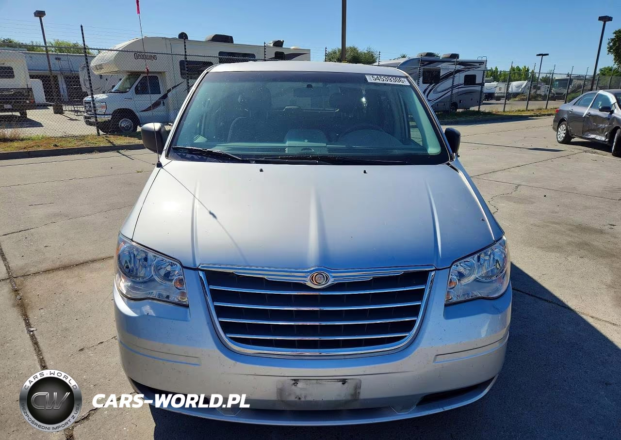 2010 Chrysler Town & Country Lx VIN:2A4RR4DE5AR172584 - 5