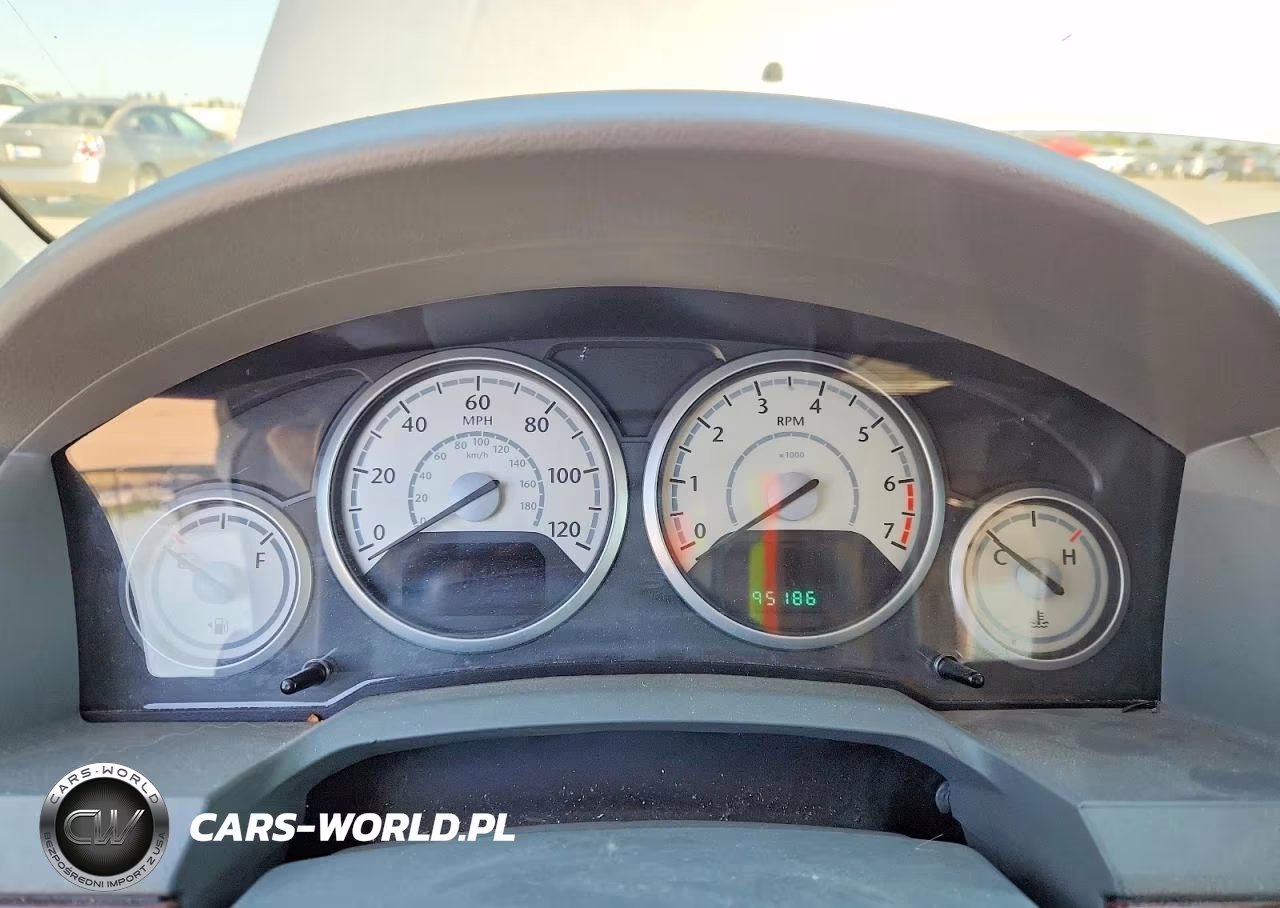 2010 Chrysler Town & Country Lx VIN:2A4RR4DE5AR172584 - 9