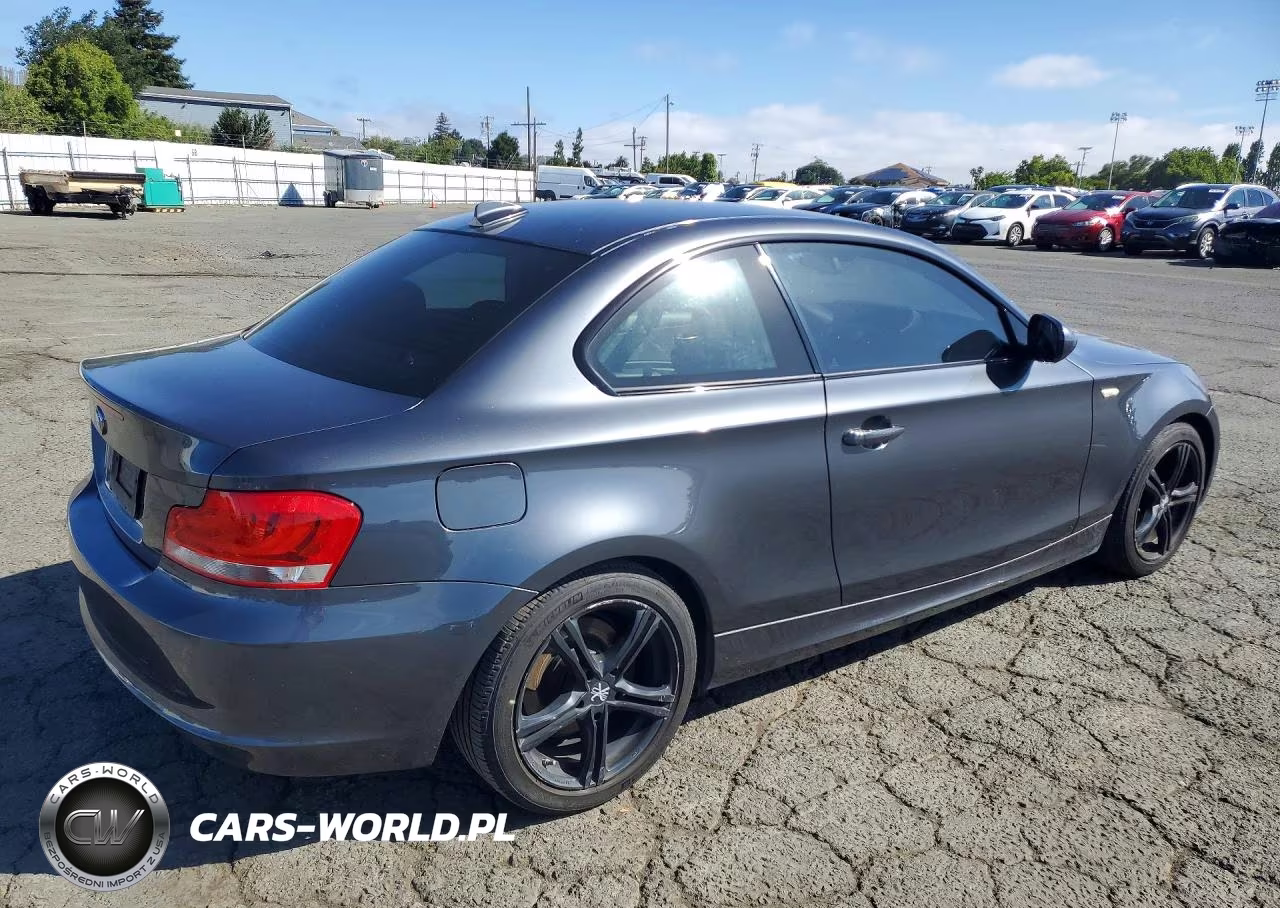 2013 BMW 128 I VIN:WBAUP9C50DVS94563 - 3
