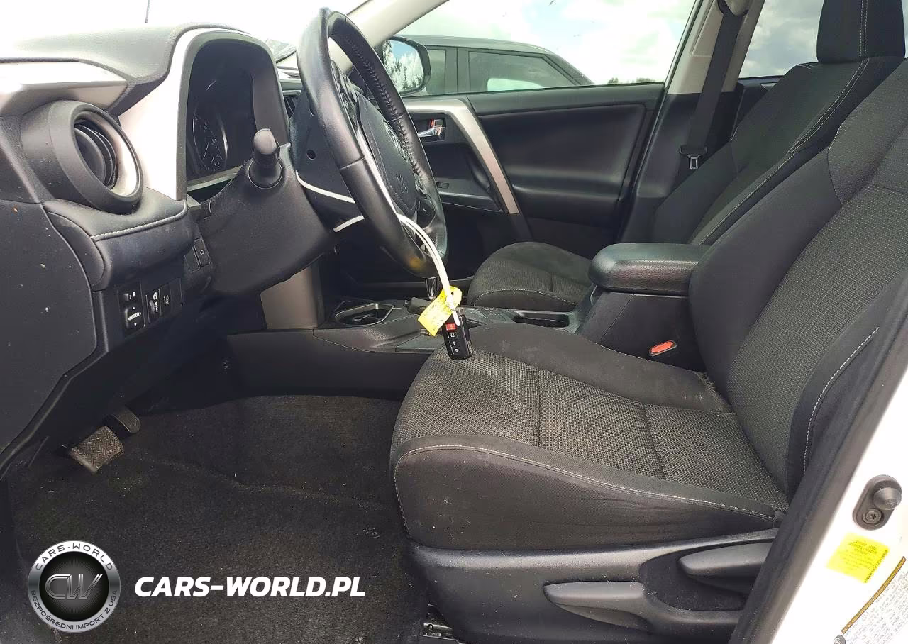 2018 Toyota Rav4 Xle VIN:JTMWFREVXJD118830 - 7