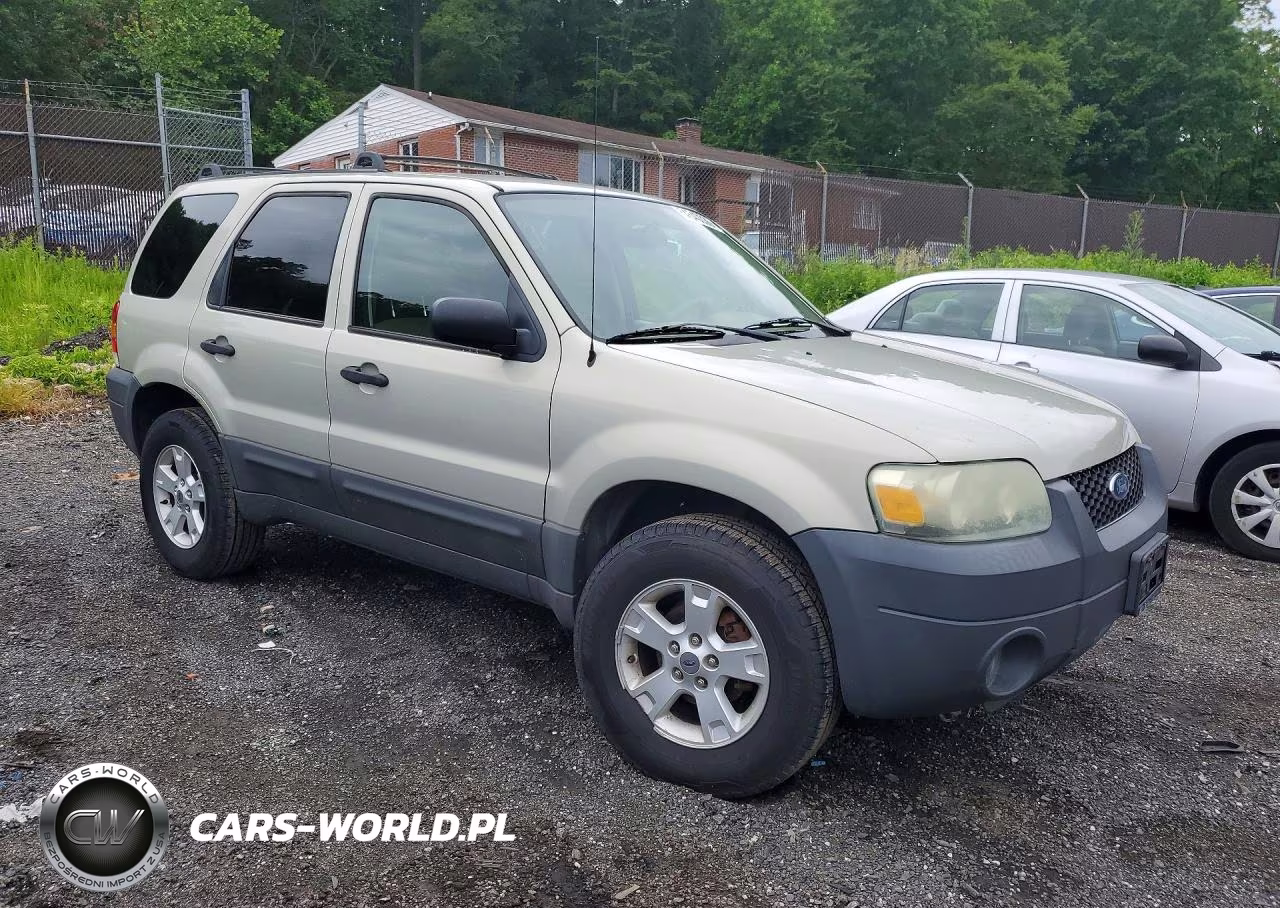 2006 Ford Escape Xlt VIN:1FMCU03116KA11961 - 4