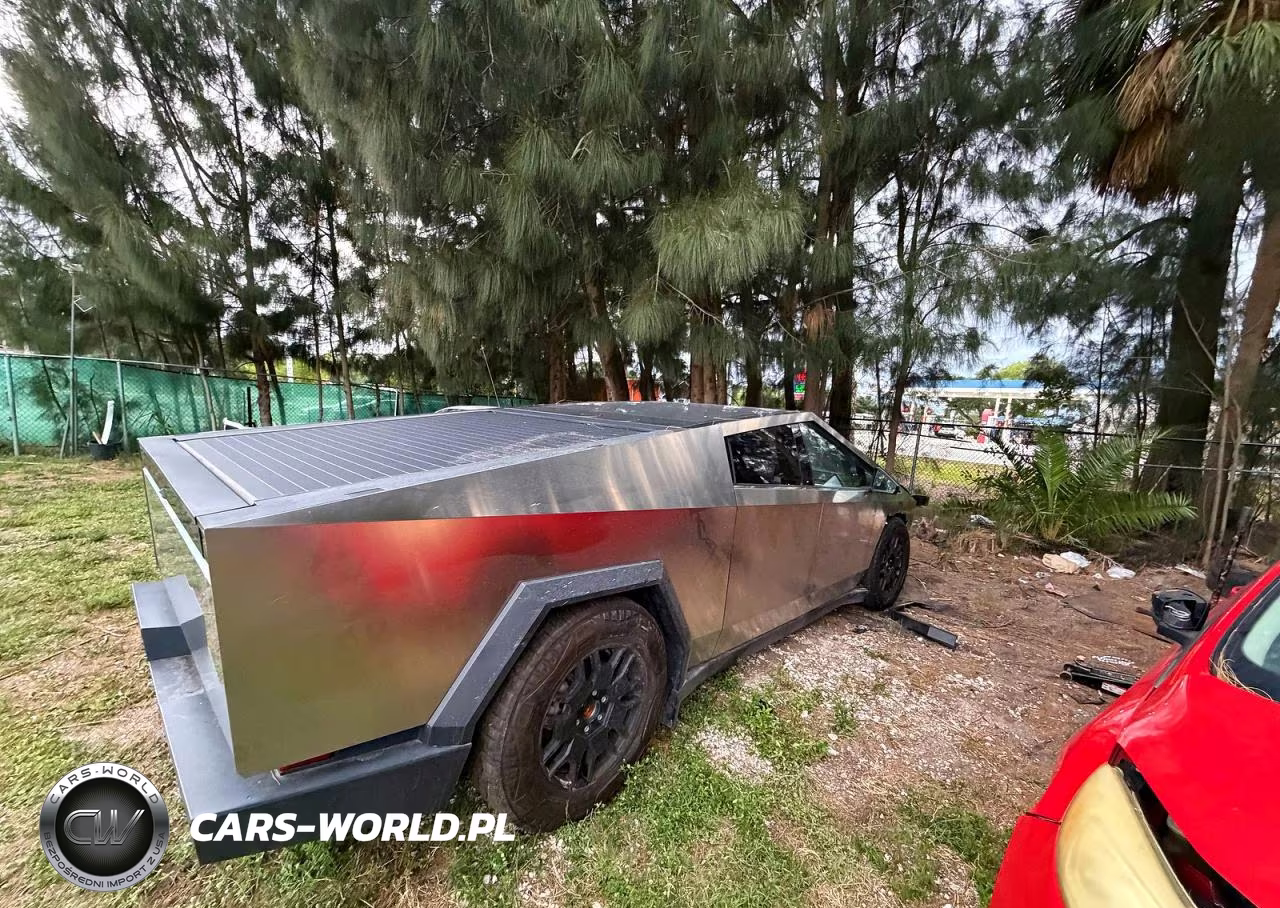 2024 Tesla Cybertruck VIN:7G2CEHED5RA012985 - 12