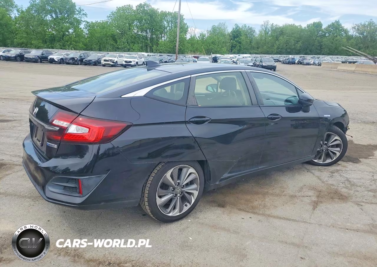 2018 Honda Clarity VIN:JHMZC5F10JC001711 - 3