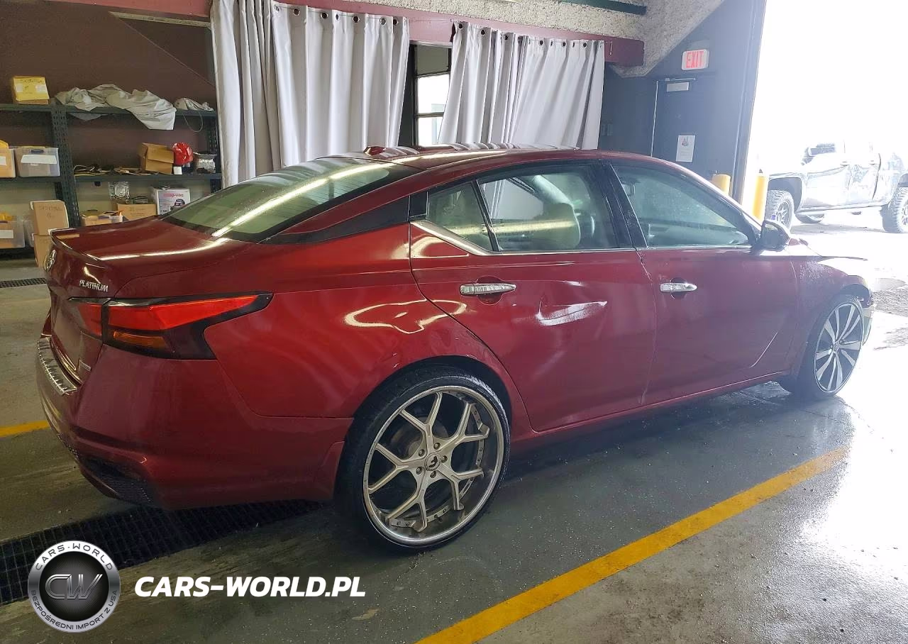 2020 Nissan Altima Platinum VIN:1N4AL4FVXLN310630 - 3