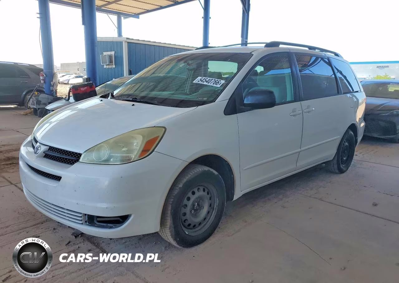 2005 Toyota Sienna Le 8 Passenger