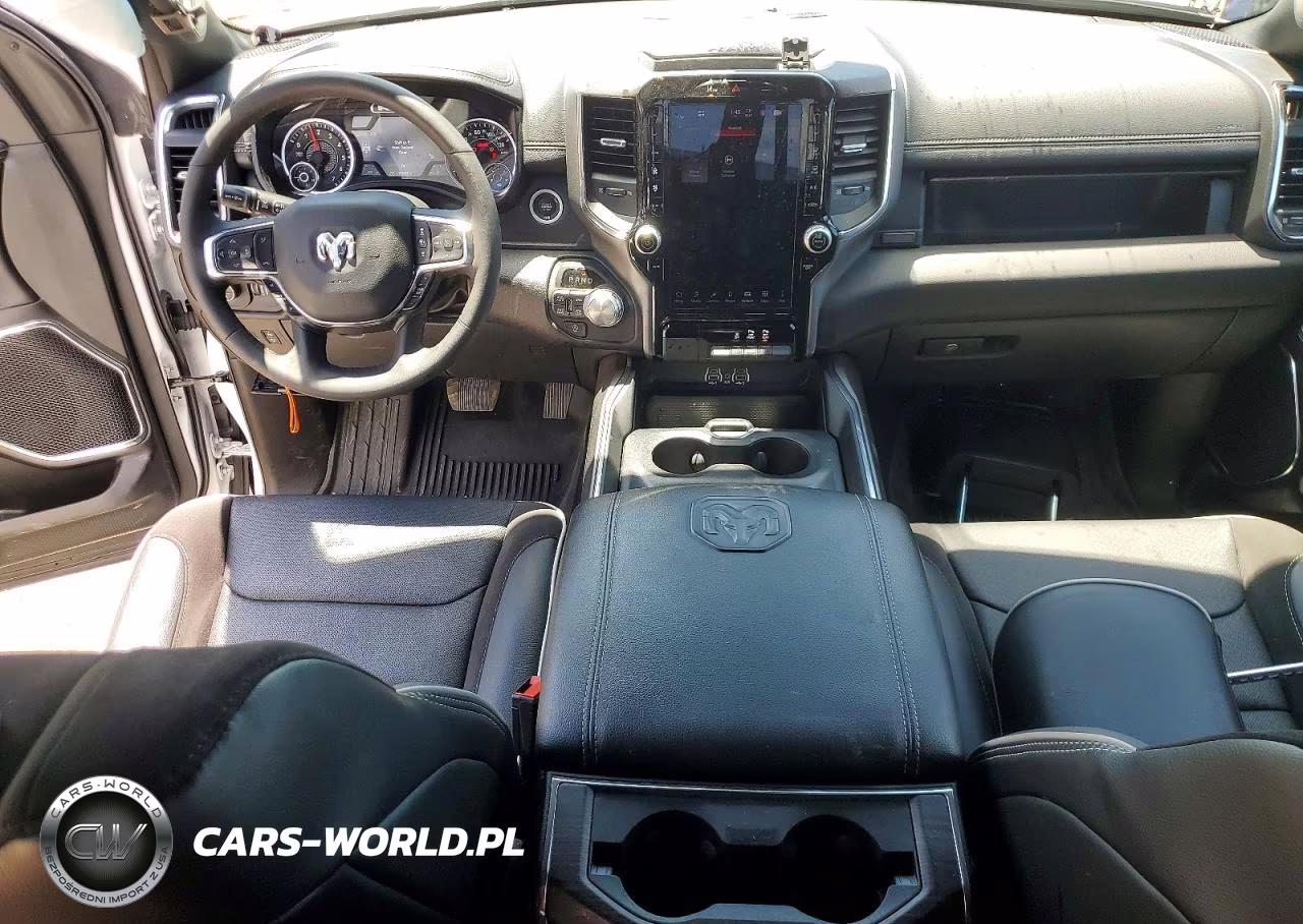 2025 Ram 1500 Laramie VIN:1C6SRFJPXSN547268 - 8
