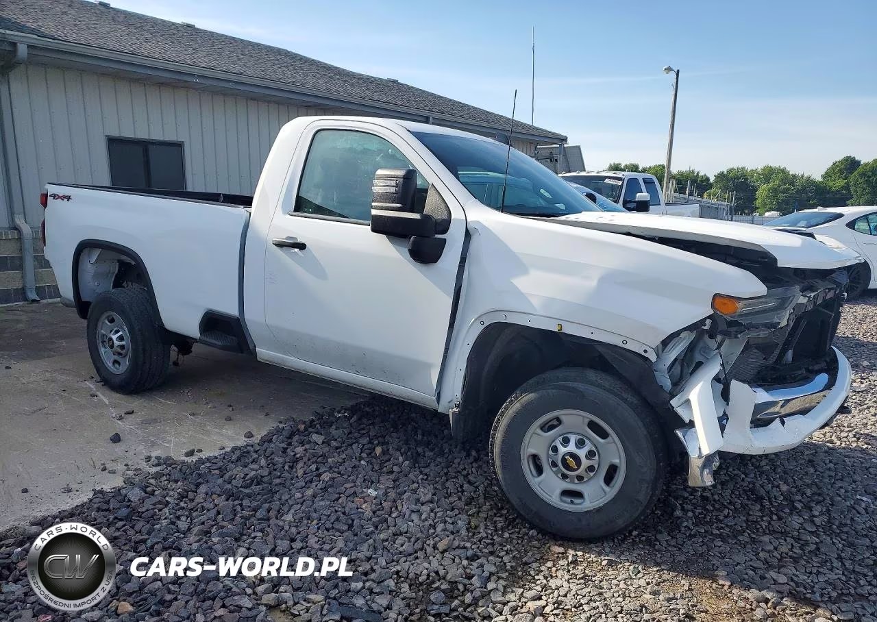 2024 Chevrolet Silverado K2500 Heavy Duty VIN:1GB0YLE74RF304382 - 4