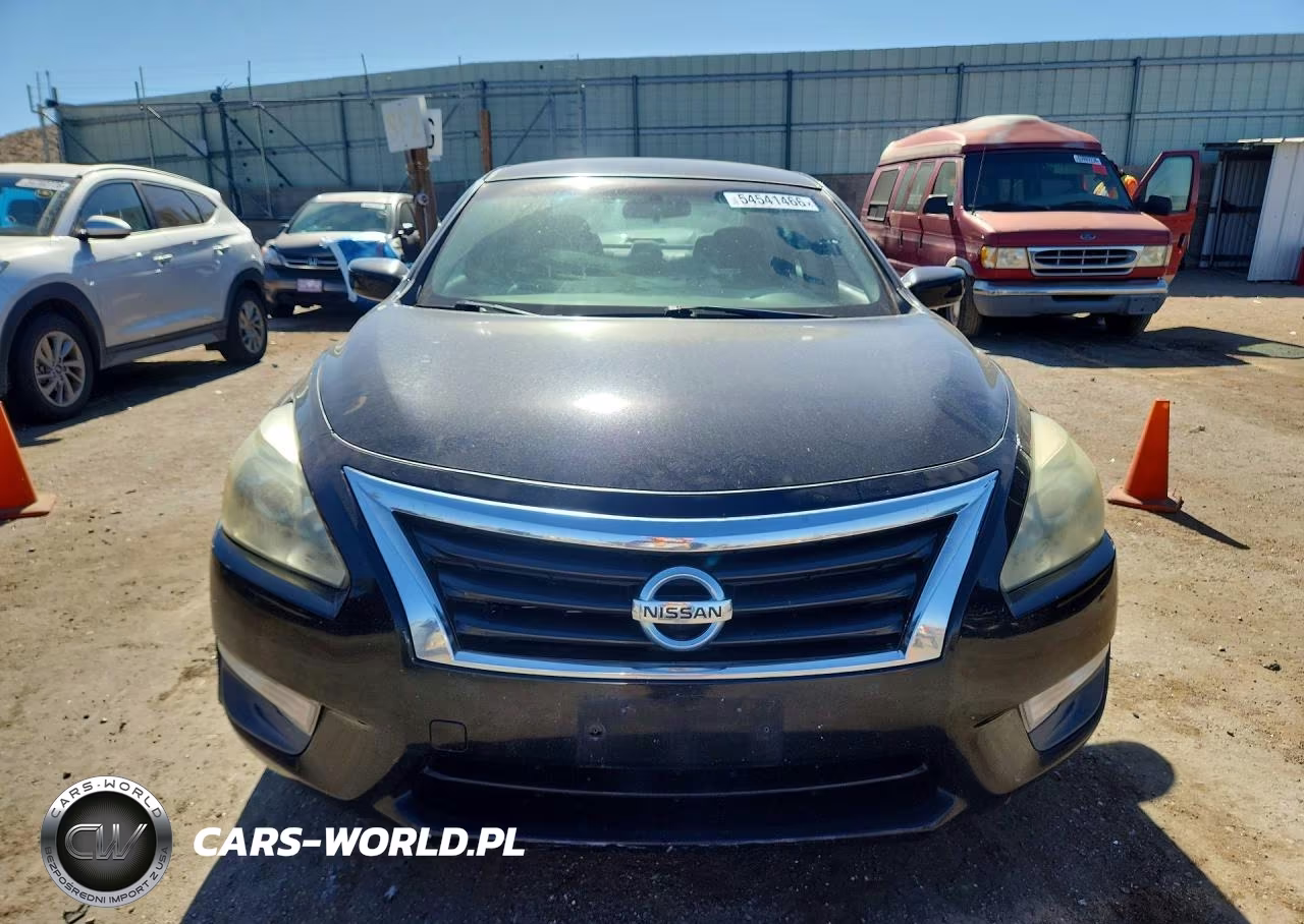 2015 Nissan Altima 2.5 S VIN:1N4AL3AP8FN894372 - 5