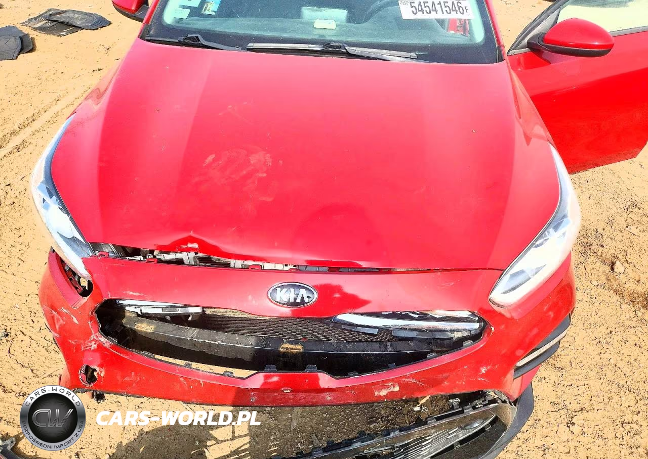 2019 Kia Forte S VIN:3KPF34AD7KE013140 - 11