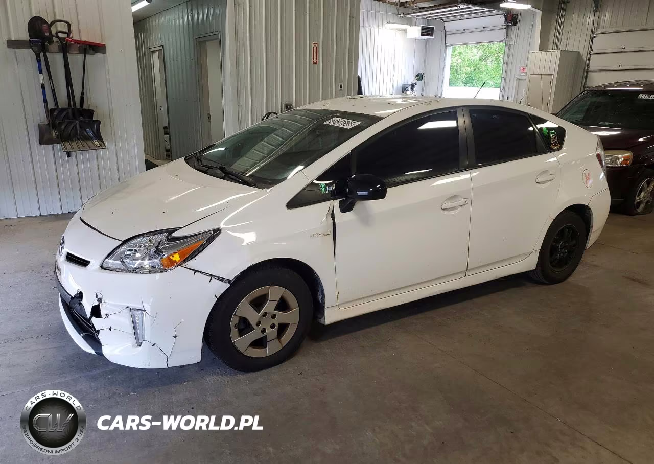 2011 Toyota Prius Two – zdjęcie 1 z 13
