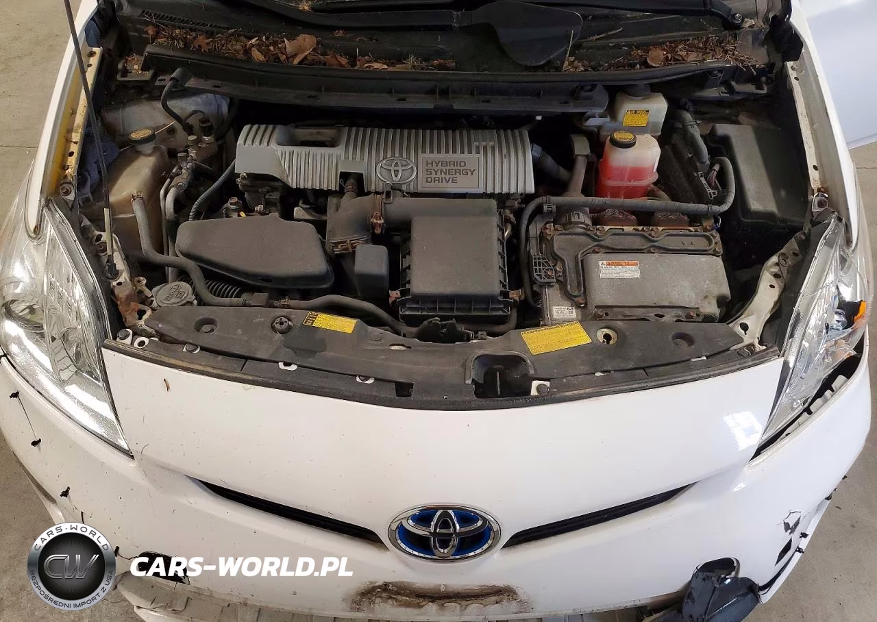 2011 Toyota Prius Two VIN:JTDKN3DU6B0292085 - 12