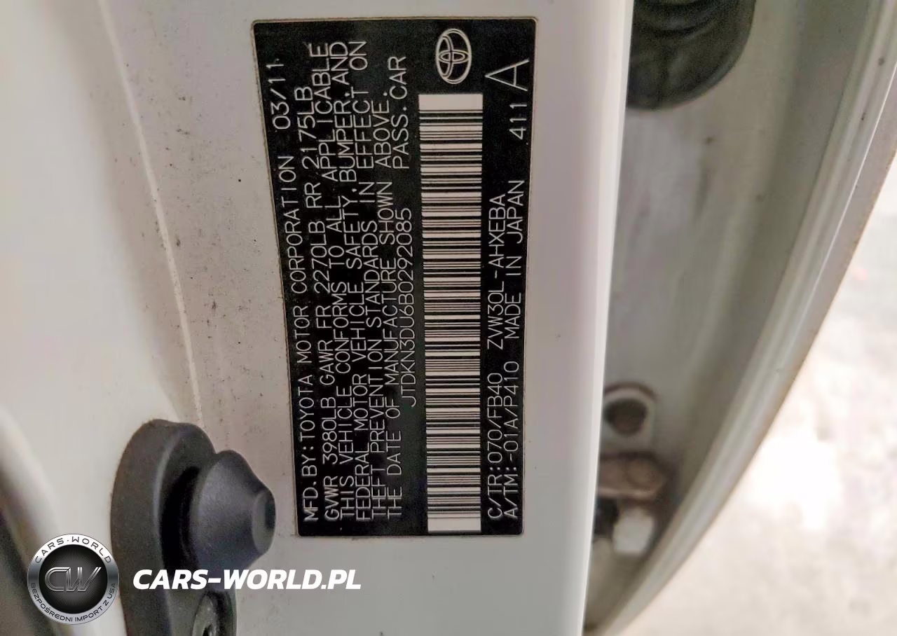 2011 Toyota Prius Two VIN:JTDKN3DU6B0292085 - 13