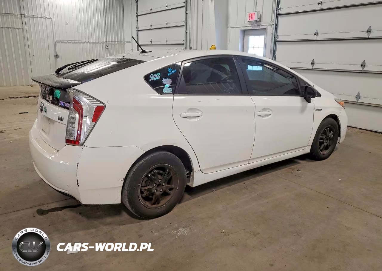 2011 Toyota Prius Two VIN:JTDKN3DU6B0292085 - 3