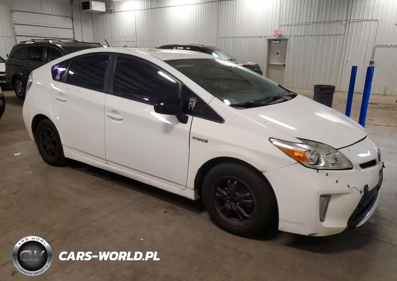 2011 Toyota Prius Two VIN:JTDKN3DU6B0292085 - 4