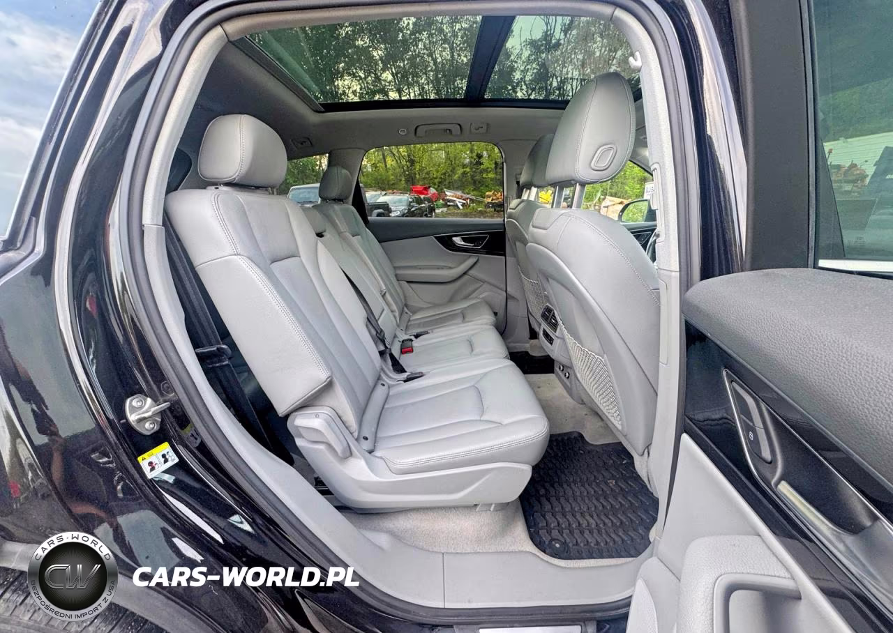 2019 Audi Q7 Premium Plus VIN:WA1LAAF7XKD008245 - 6