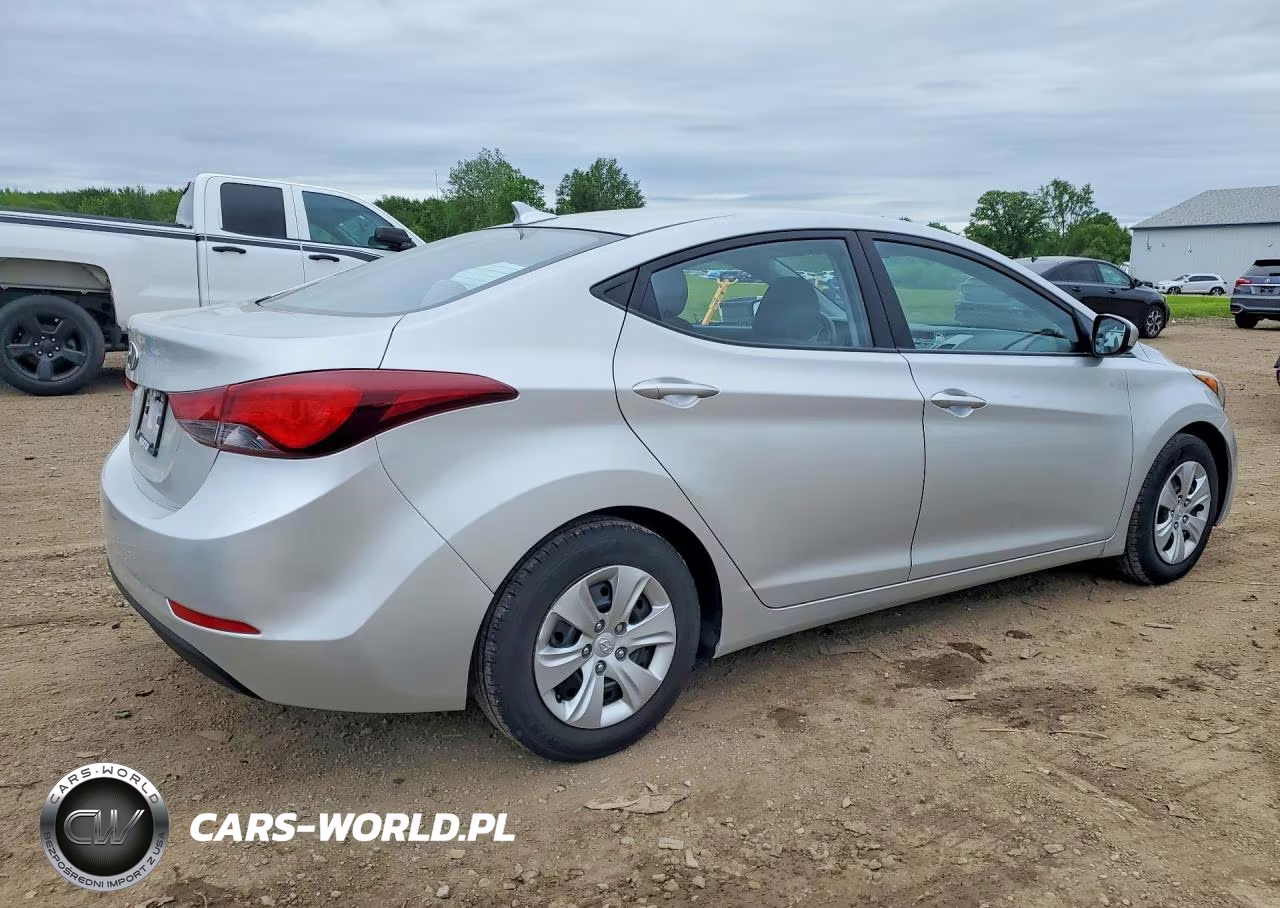 2016 Hyundai Elantra Se VIN:5NPDH4AE7GH718878 - 3