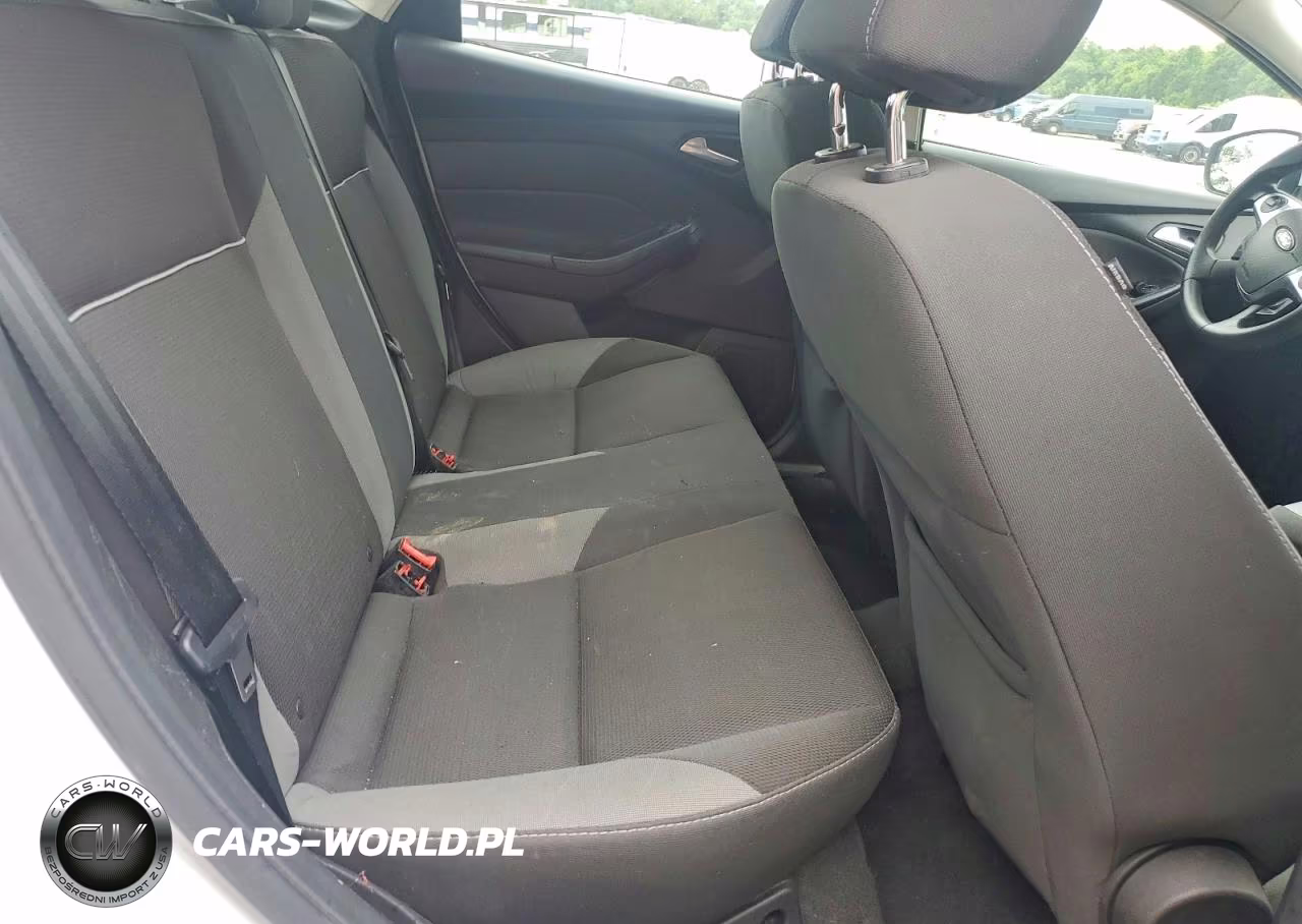 2013 Ford Focus Se VIN:1FADP3F20DL198239 - 10