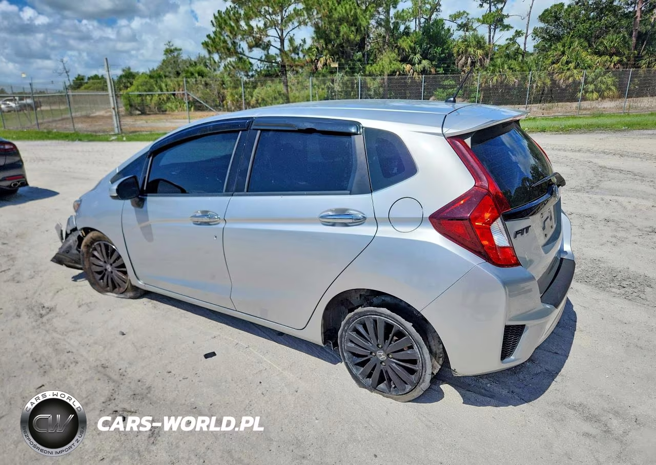 2015 Honda Fit Lx VIN:3HGGK5H50FM771779 - 2