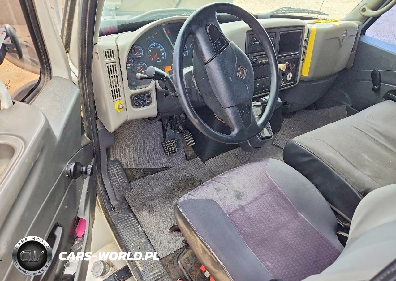 2011 International 4300 Box Truck VIN:1HTMMAALXBH316131 - 8