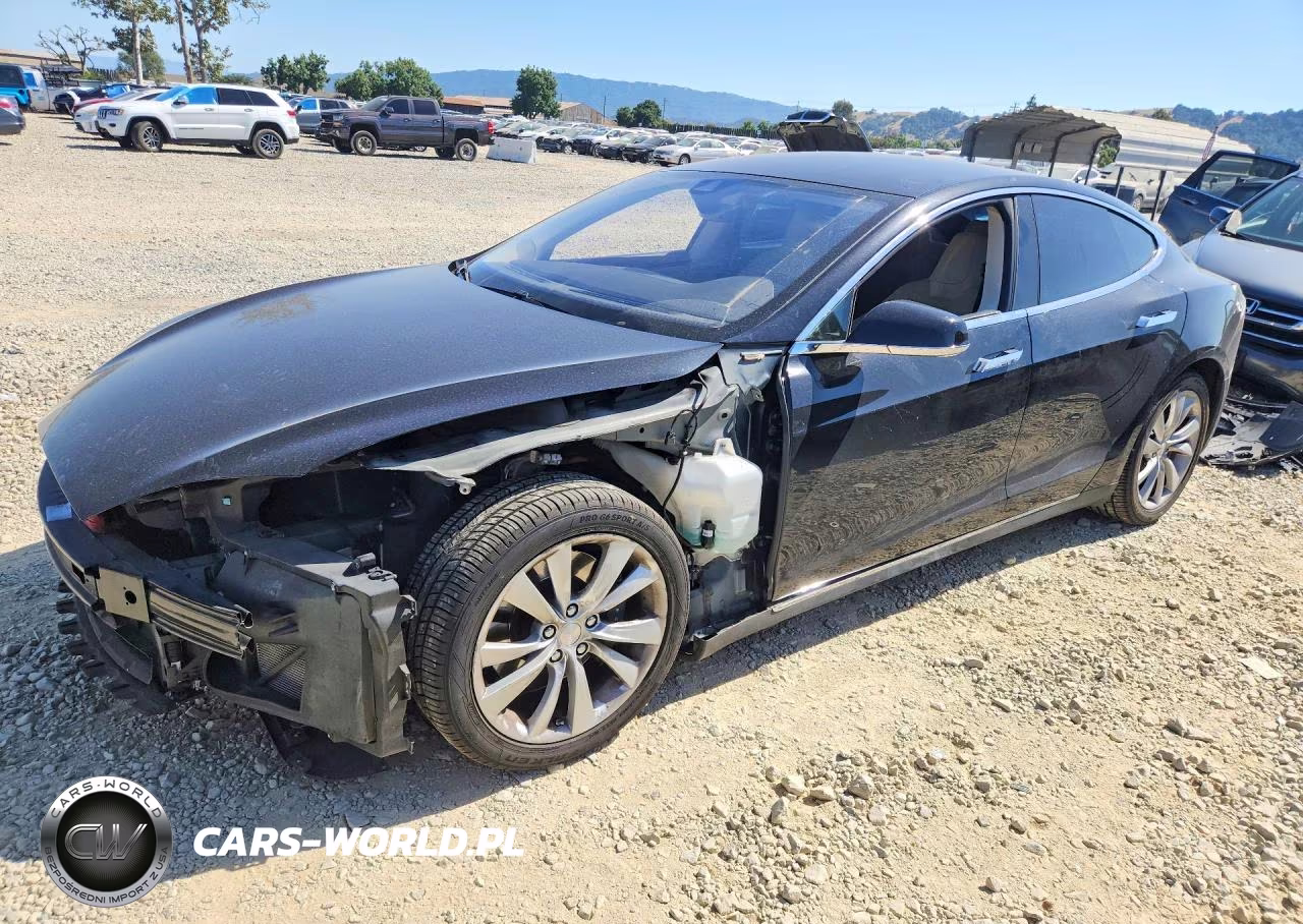 2015 Tesla Model S