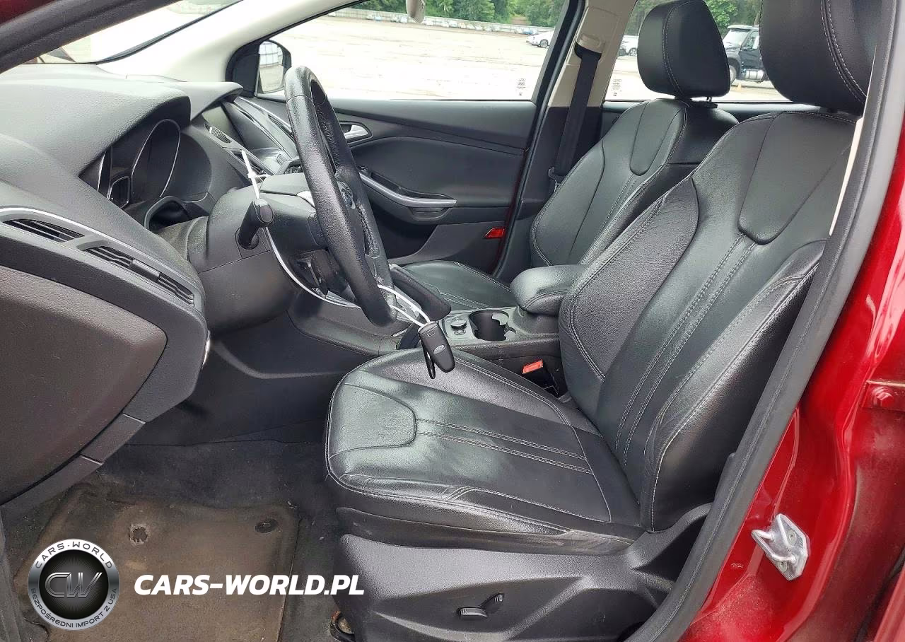 2014 Ford Focus Titanium VIN:1FADP3N23EL255245 - 7