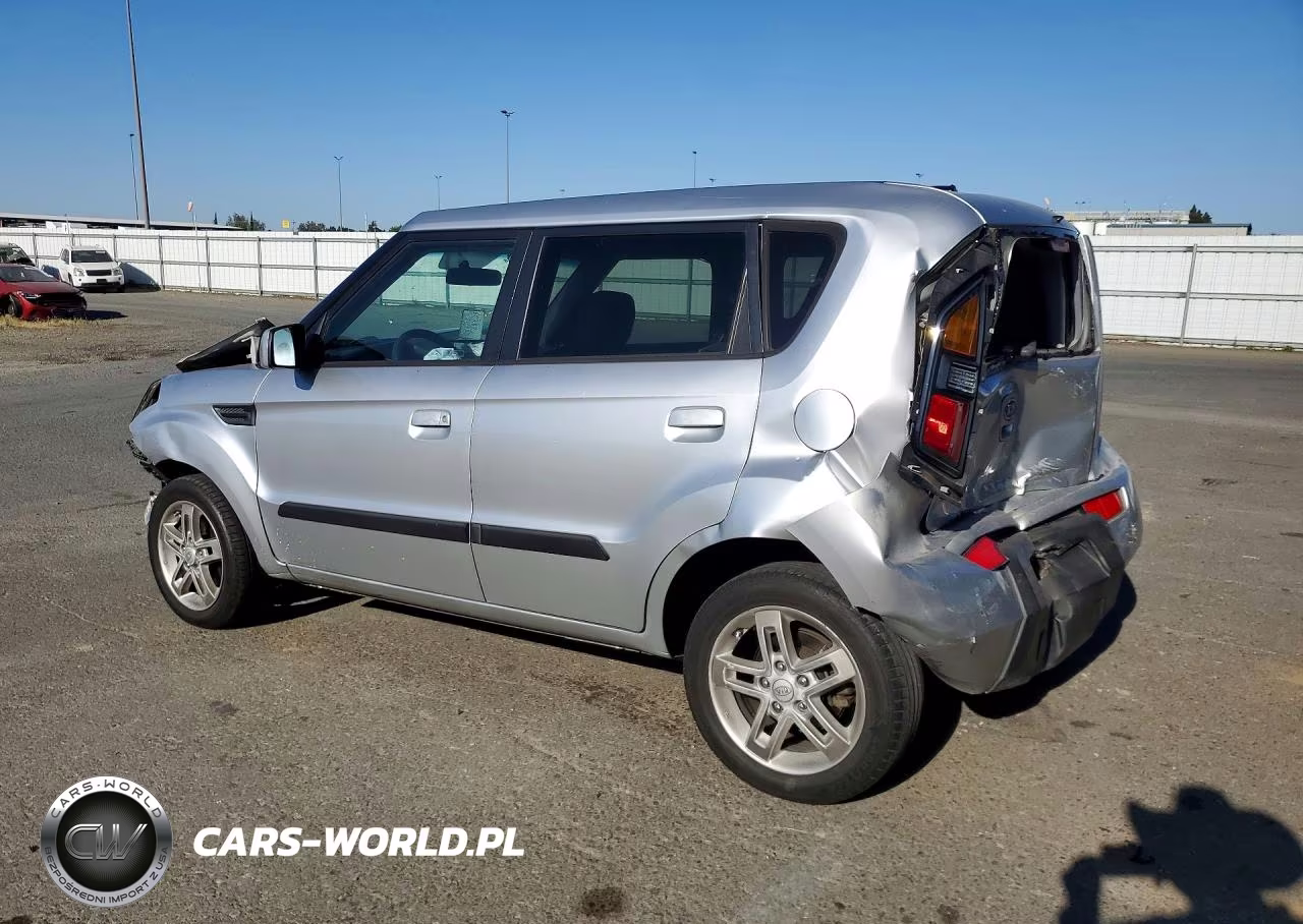 2010 Kia Soul + VIN:KNDJT2A20A7049490 - 2