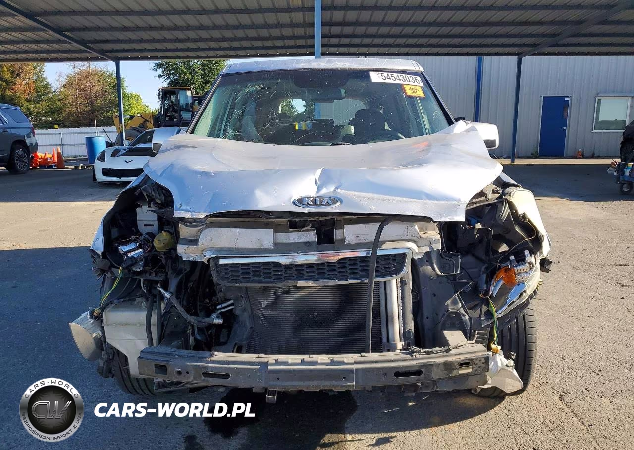 2010 Kia Soul + VIN:KNDJT2A20A7049490 - 5