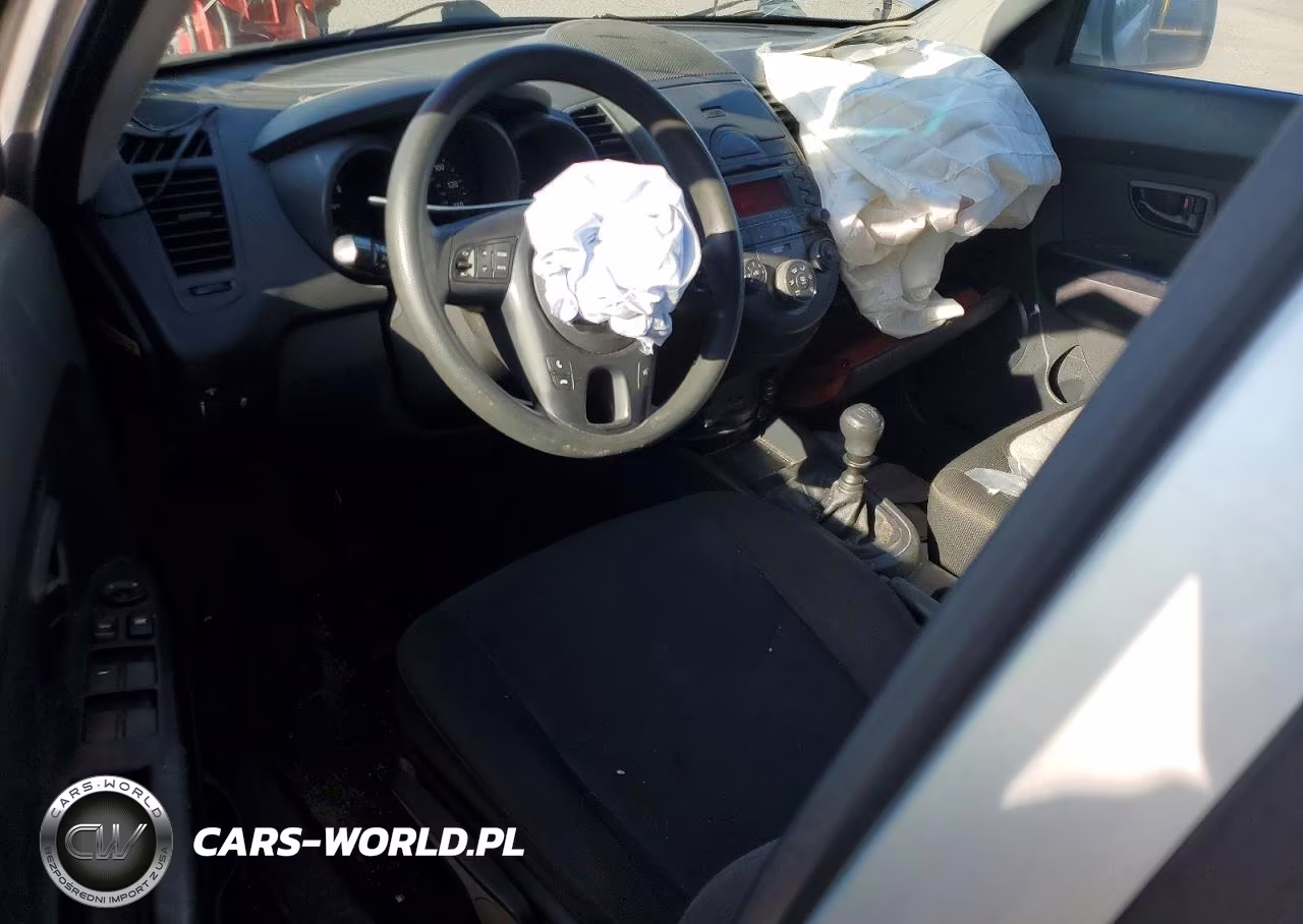 2010 Kia Soul + VIN:KNDJT2A20A7049490 - 8